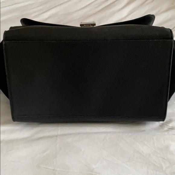 Celine Black trapeze tote - Picture 4 of 8